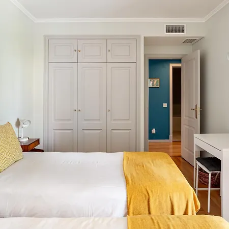 Апартаменты Saldanha Retreat 2br & Parking By Host For Us *