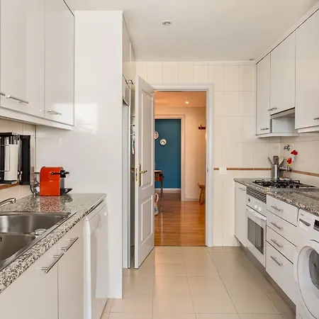 Appartement Saldanha Retreat 2br & Parking By Host For Us